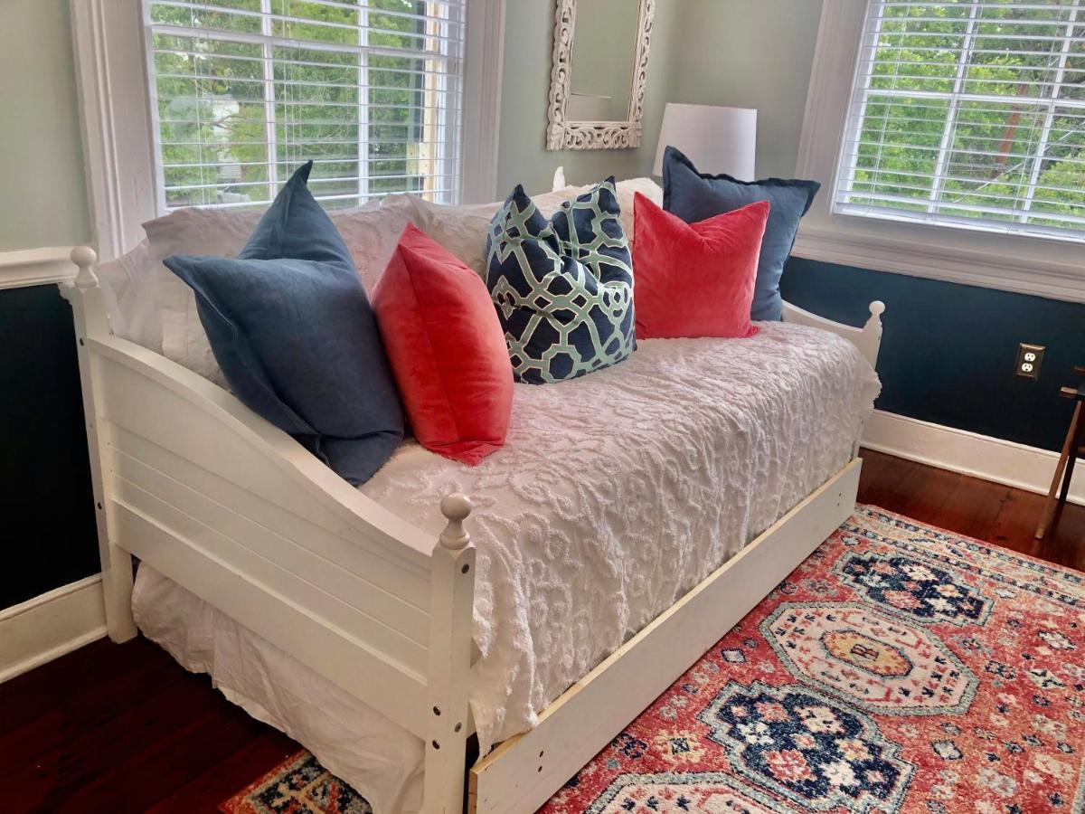 Daybed With Trundle In The Beautiful Ashley Inn 4 Blocks From King St Τσάρλεστον Εξωτερικό φωτογραφία